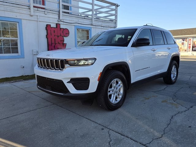 2023 Jeep Grand Cherokee Laredo