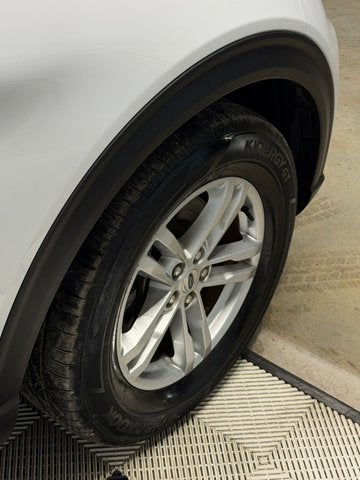 2023 Ford Explorer Base