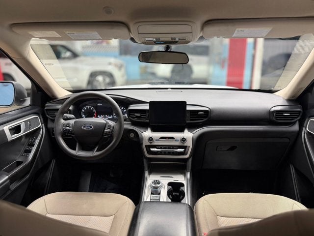 2023 Ford Explorer Base