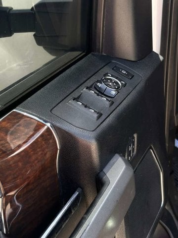 2017 Ford Super Duty F-250 SRW Platinum