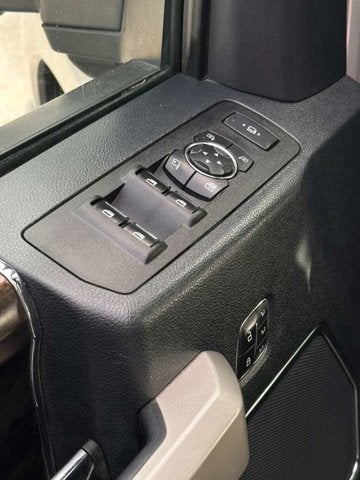 2022 Ford Super Duty F-250 SRW LARIAT