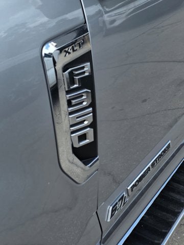 2022 Ford Super Duty F-350 DRW XL