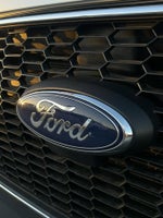 2023 Ford Transit Cargo Van T-250 130" Low Rf 9070 GVWR RWD