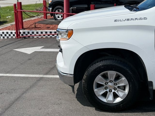 2025 Chevrolet Silverado 1500 LT
