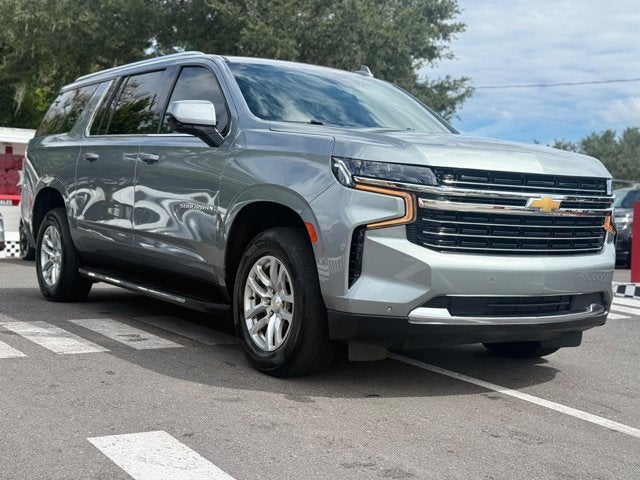 2023 Chevrolet Suburban LT
