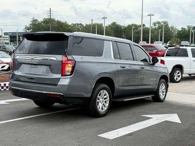 2022 Chevrolet Suburban LT
