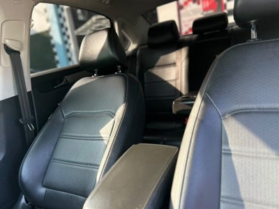 2022 Volkswagen Passat 2.0T SE