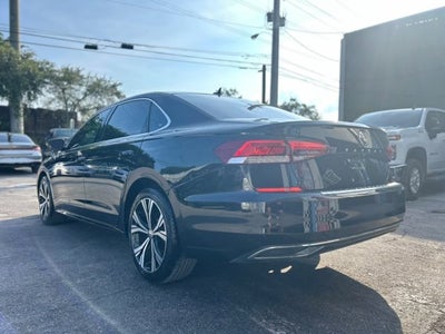 2022 Volkswagen Passat 2.0T SE