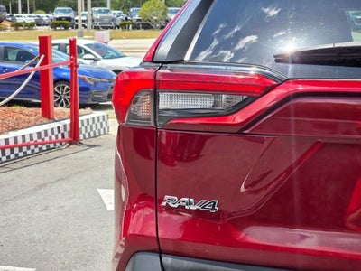 2021 Toyota RAV4 LE