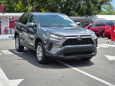 2022 Toyota RAV4 LE