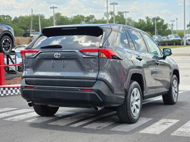 2022 Toyota RAV4 LE
