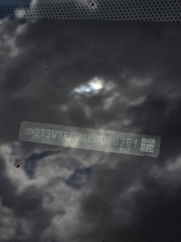 2020 Toyota RAV4 XLE