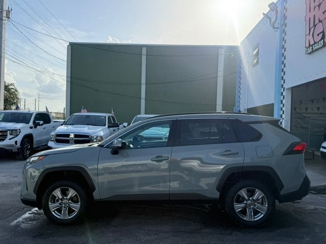 2023 Toyota RAV4 XLE