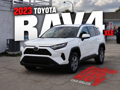 2023 Toyota RAV4 XLE
