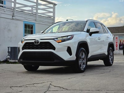 2020 Toyota RAV4 XLE