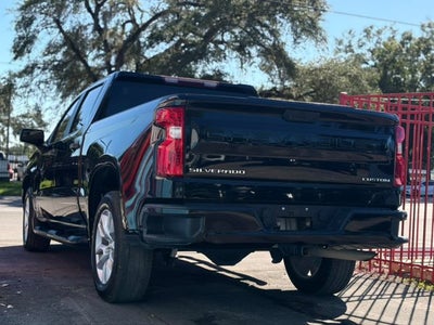2022 Chevrolet Silverado 1500 Custom