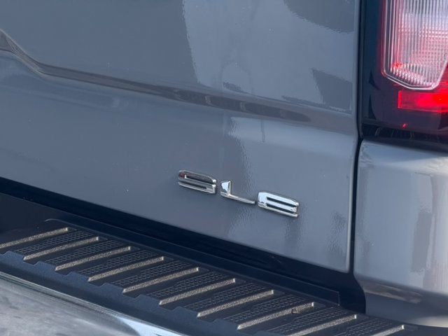 2024 GMC Sierra 1500 SLE