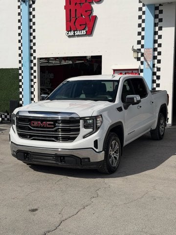 2024 GMC Sierra 1500 SLT