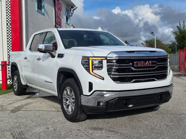 2025 GMC Sierra 1500 SLT