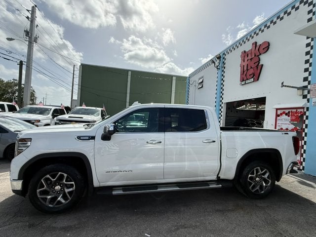 2023 GMC Sierra 1500 SLT