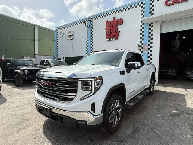 2023 GMC Sierra 1500 SLT