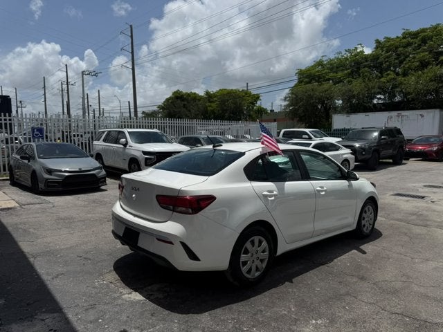 2022 Kia Rio LX