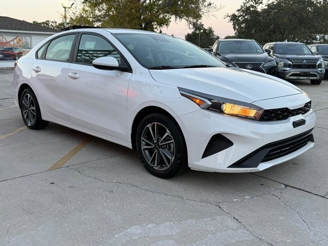 2023 Kia Forte LX