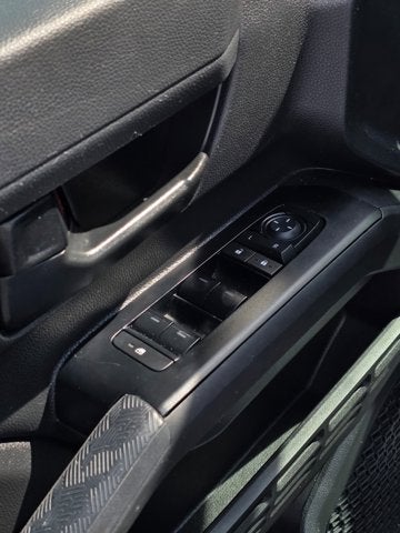 2025 Toyota Tacoma 2WD SR5