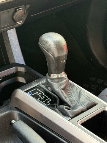 2022 Toyota Tacoma 2WD SR