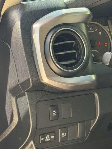 2022 Toyota Tacoma 2WD SR