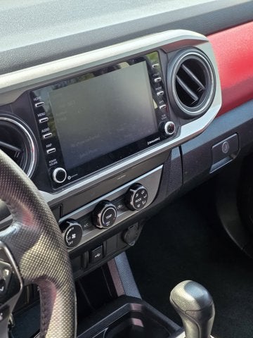 2022 Toyota Tacoma 2WD SR5