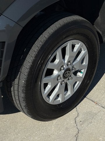 2024 Toyota Tacoma 2WD SR5