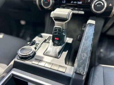 2025 Toyota Tacoma 4WD SR5