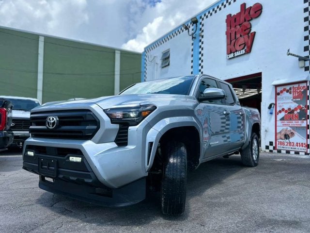2025 Toyota Tacoma 4WD SR5