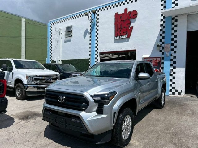 2025 Toyota Tacoma 4WD SR5