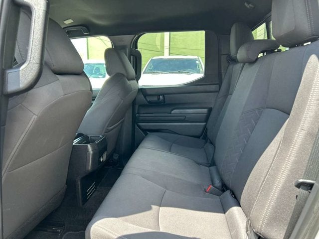 2025 Toyota Tacoma 4WD SR5