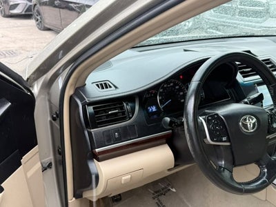 2014 Toyota Camry XLE
