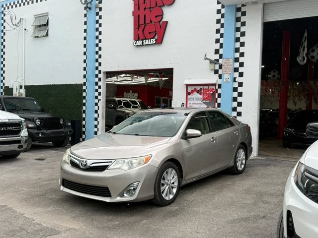 2014 Toyota Camry XLE