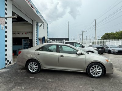 2014 Toyota Camry XLE