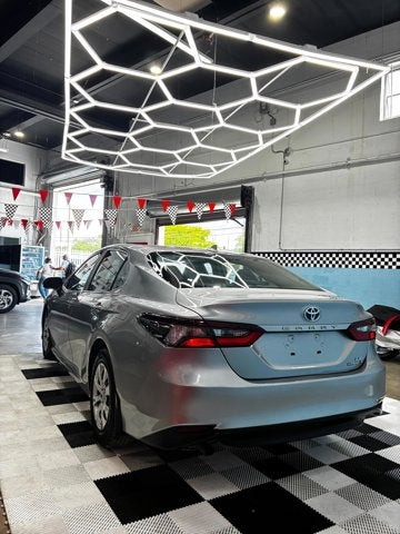 2023 Toyota Camry Hybrid LE