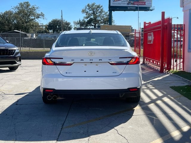 2025 Toyota Camry SE