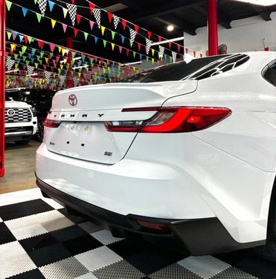 2025 Toyota Camry SE