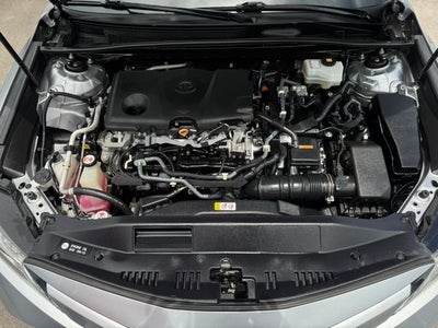 2020 Toyota Camry Hybrid XLE