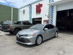 2020 Toyota Camry Hybrid XLE