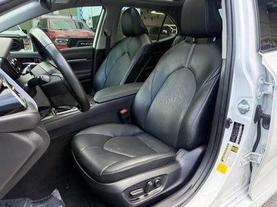 2023 Toyota Camry XLE V6