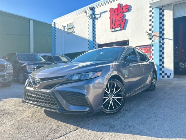 2021 Toyota Camry SE