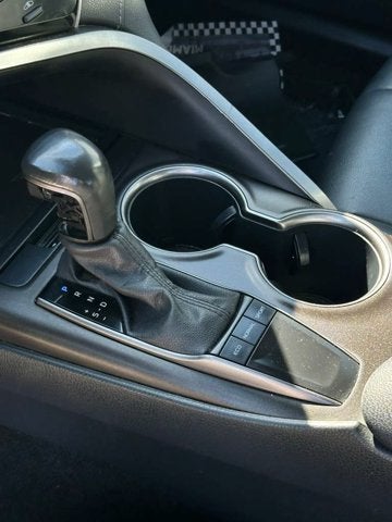 2023 Toyota Camry Hybrid SE Nightshade