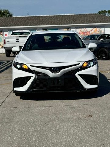 2023 Toyota Camry Hybrid SE Nightshade
