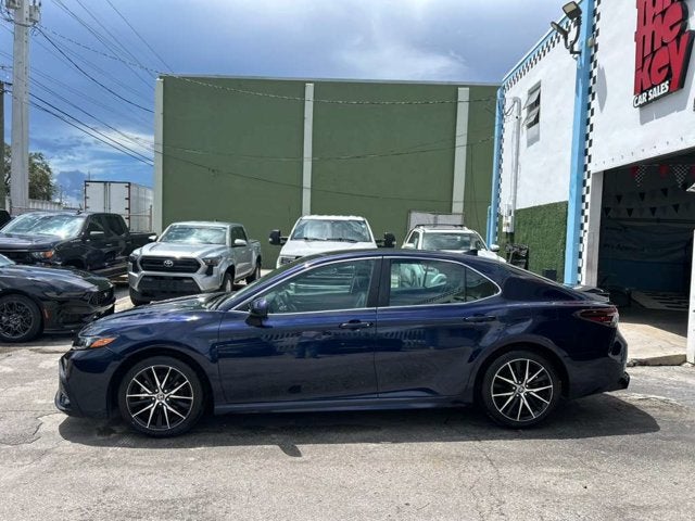 2021 Toyota Camry SE