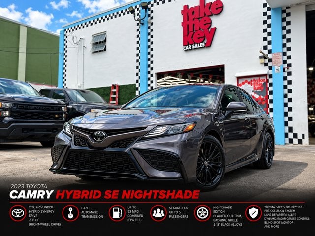 2023 Toyota Camry Hybrid SE Nightshade